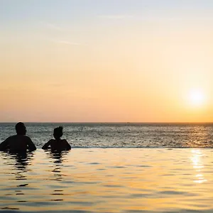 https://lan-rung-resort-spa.hotelsvungtau.com